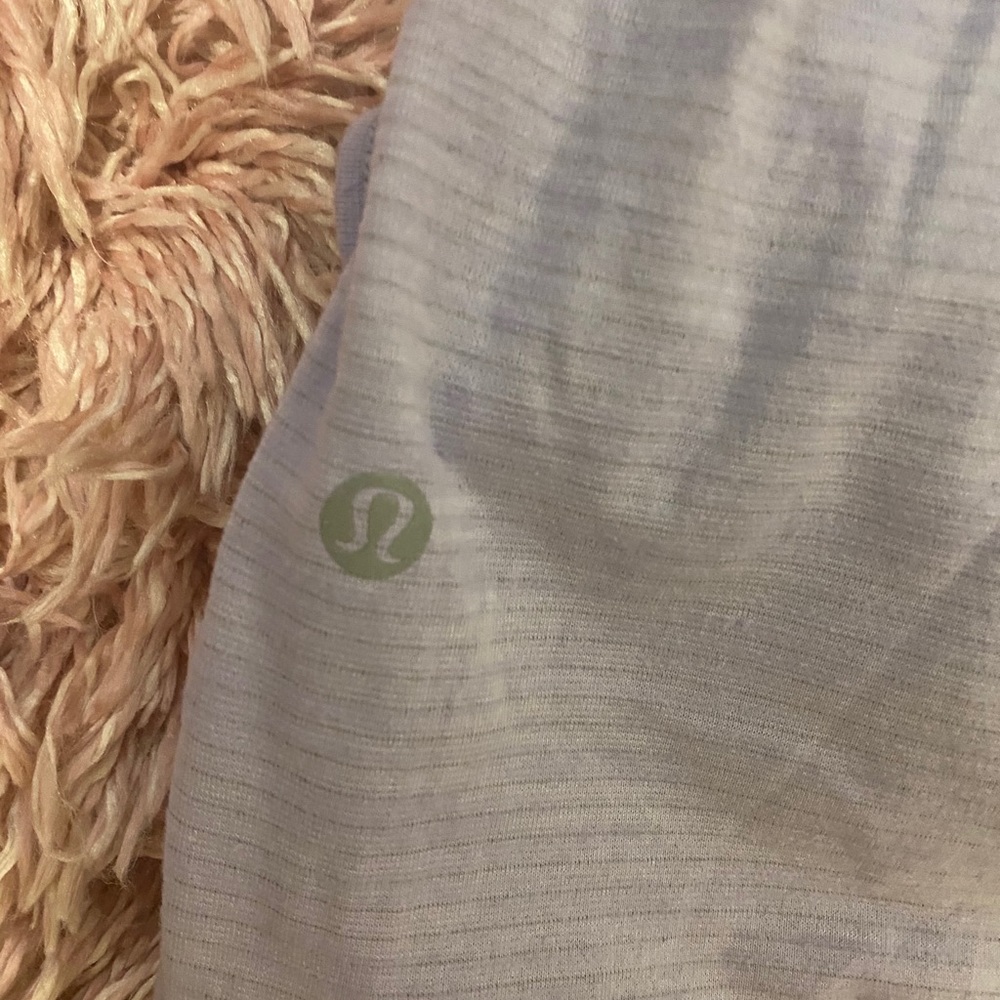 Lululemon Tank - Picture 4 of 4